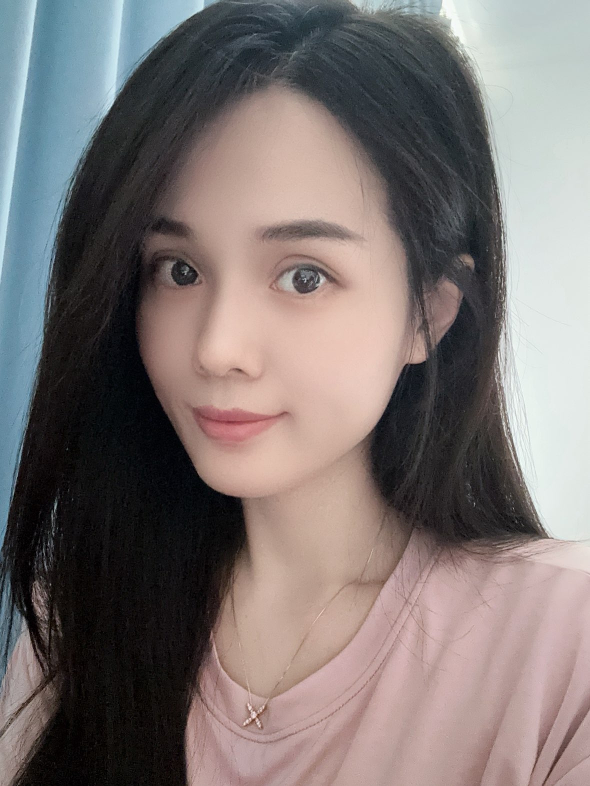 灵儿💗下午四点播的图片