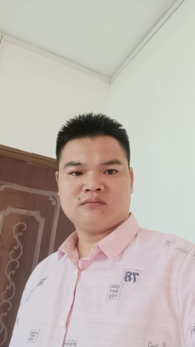 戴月金星主播图片