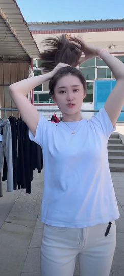 强哥阿力主播照片