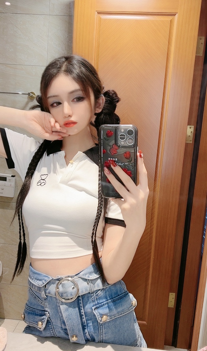 新人小乖乖热舞吖主播照片