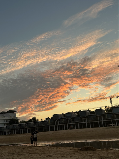 1随遇而安，，海报