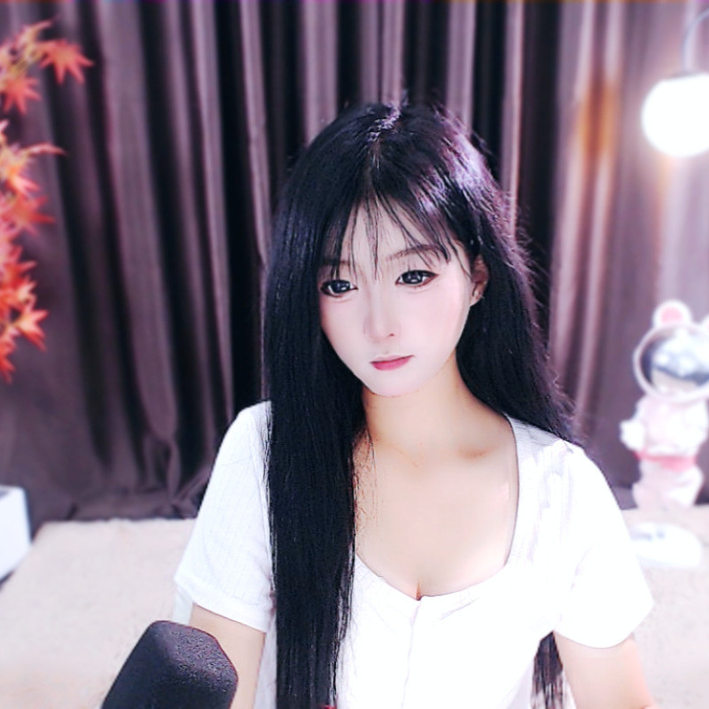 新人~晗晗求被爱海报