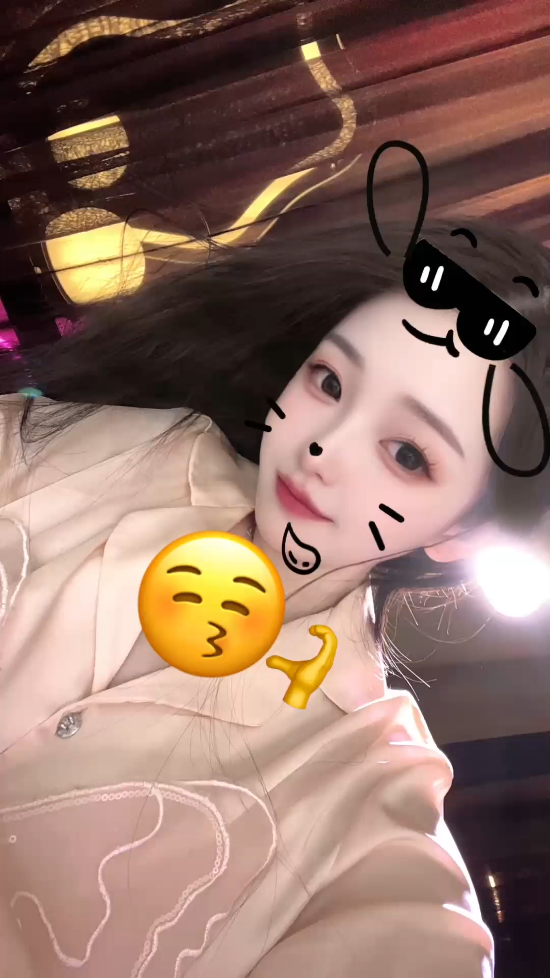 月亮只有一个 我也是