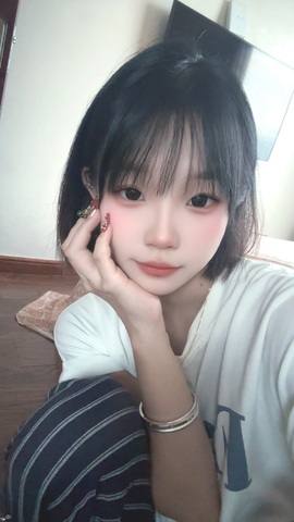 新人兔兔求抱抱的图片