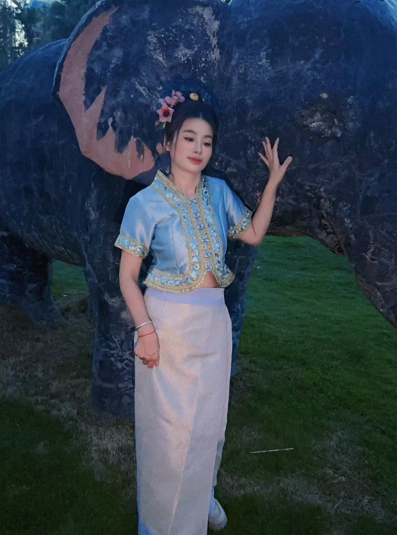 清风暖阳an主播图片