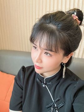 茶茶大吉大利主播照片