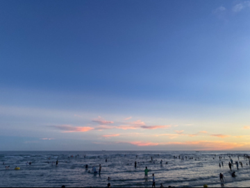 李盈盈一直在💗海报