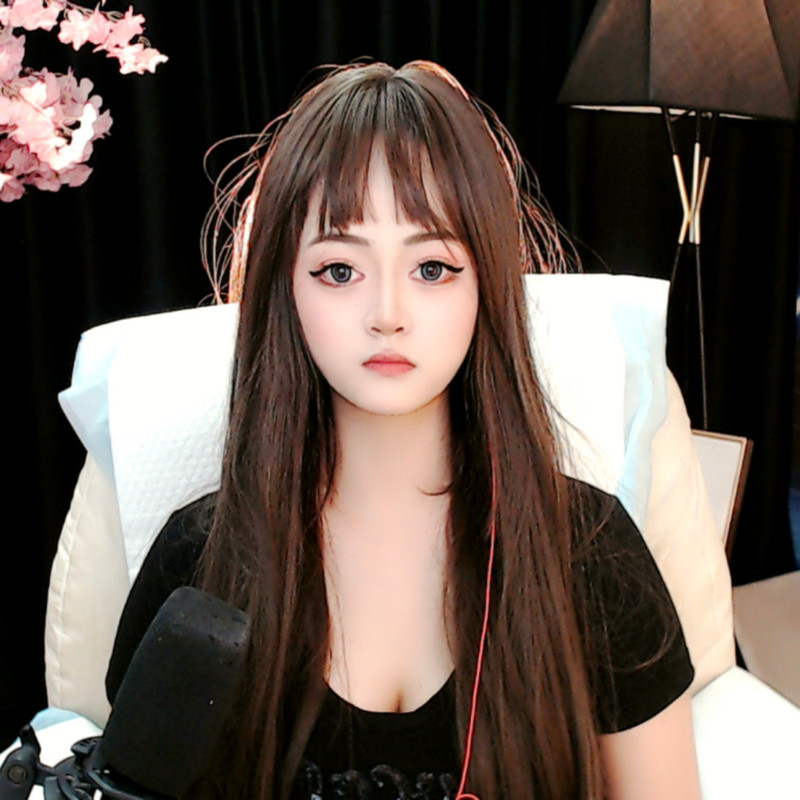 新人欣欣Baby海报