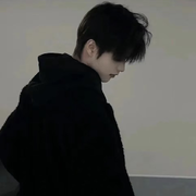 墨染青衫💫
