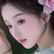 ╰つ〃薀昕🌷头像