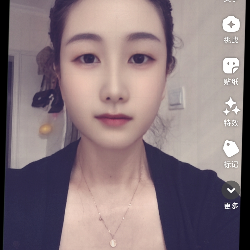 萌新宝宝yJOl0r海报