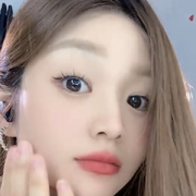 微微一笑很倾城〃的头像