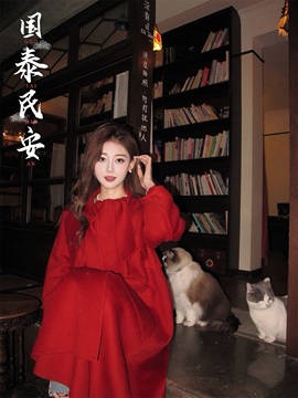 Lily喵主播照片