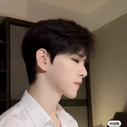 谁家茗儿