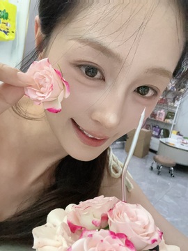 沅沅唱歌🎤主播照片