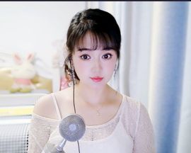 海鸽祝中秋快乐的图片