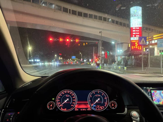 大王-海报