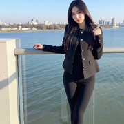 路漫漫亦灿灿