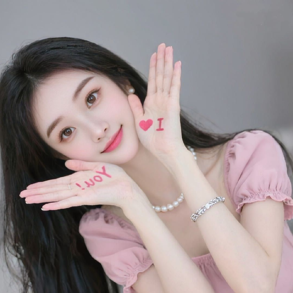 ﺭlove海报
