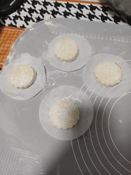 桃子🍑喜迎中秋的图片