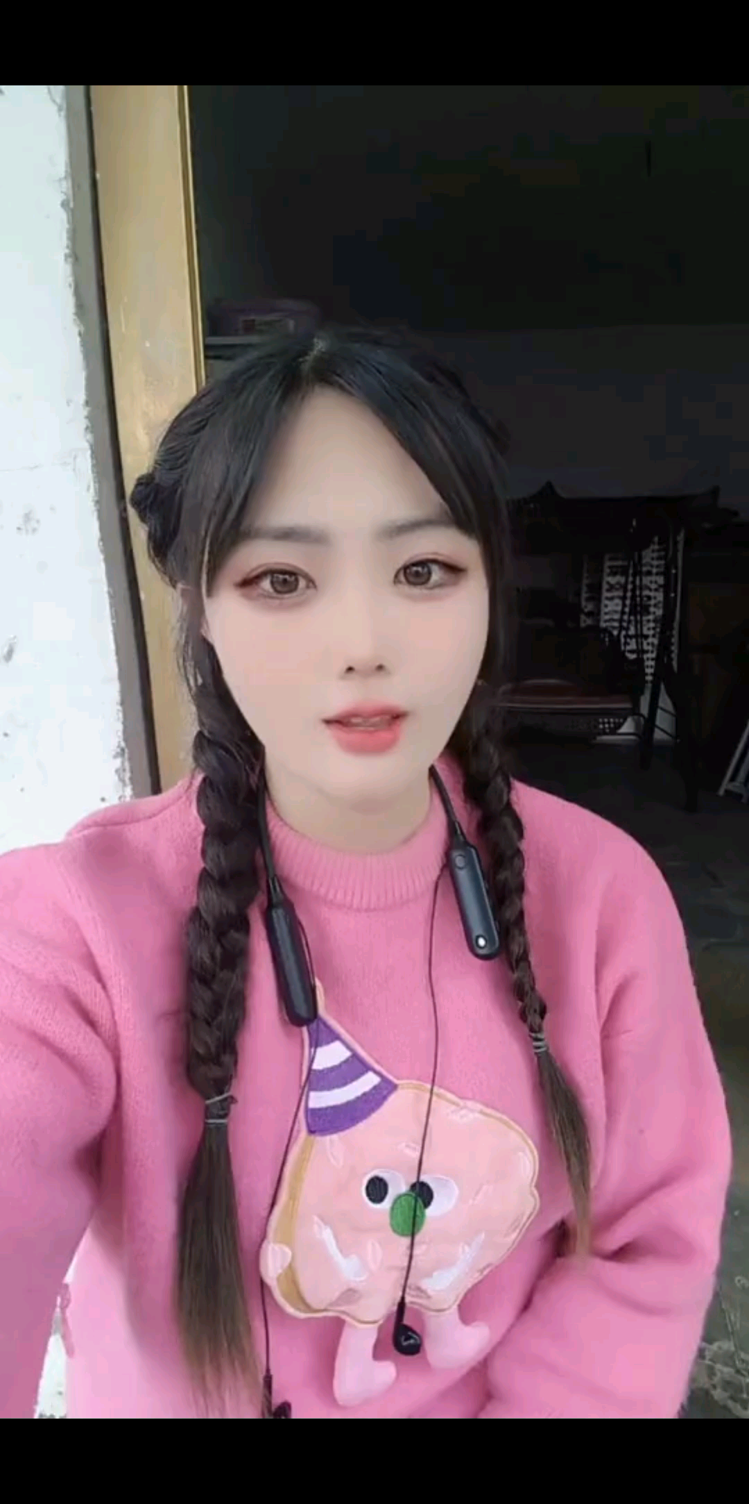 河南商丘女孩一个人一
