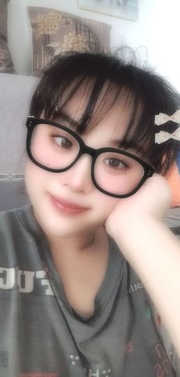 吴佳琦夏雨初晴的图片