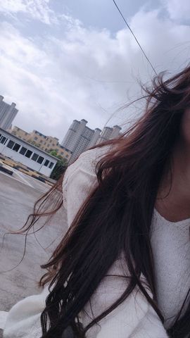 🌸诗语超大C的图片