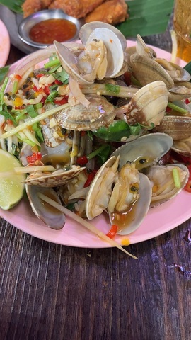 温婉不饿的图片