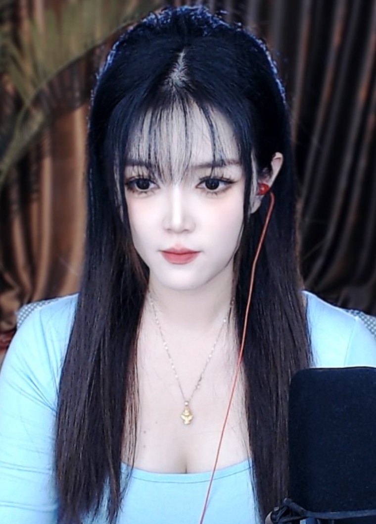 小喵(心累了)主播图片