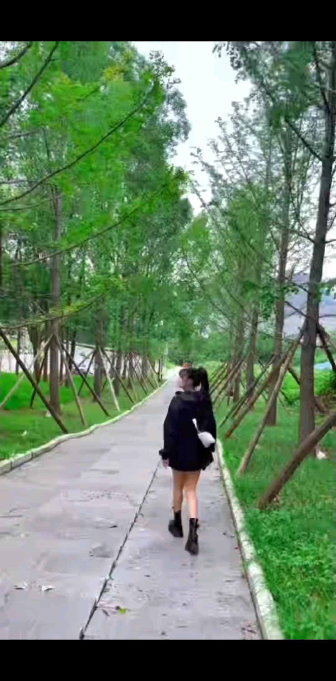 腿真白