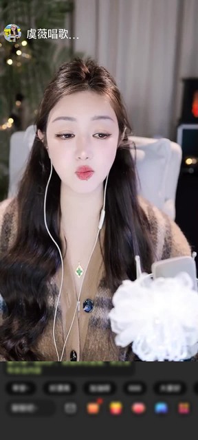 感谢☆那年我双手插兜☆赠送浪漫金秋1个