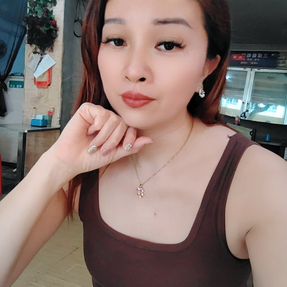 沉鱼小姐姐海报