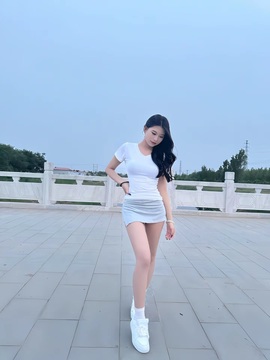 新人小熙～的图片