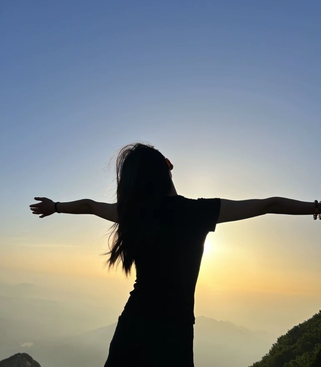 若曦🍀202099主播图片