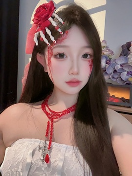 小猫梨梨的图片