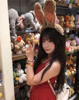 新人~小a主播照片