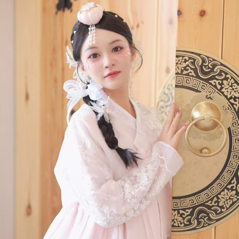 陈又又123的主播海报