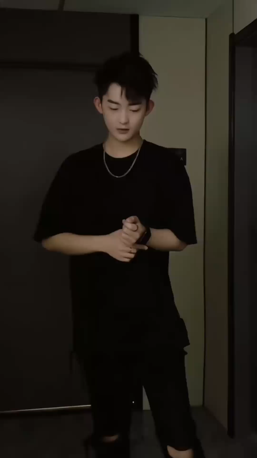 帮忙投投票谢谢#超艺