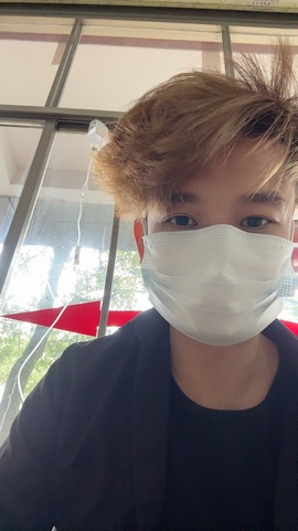 许华峰（打针去了）的图片