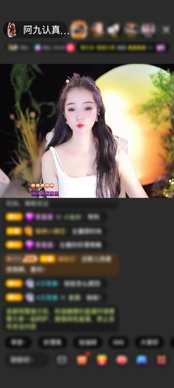 感谢好运默默赠送狮吼天下1个