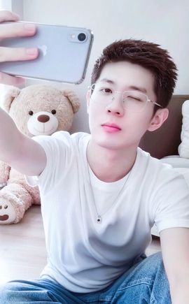 ☜花香染晨☞的图片