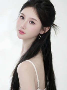 cici诗宝儿的图片