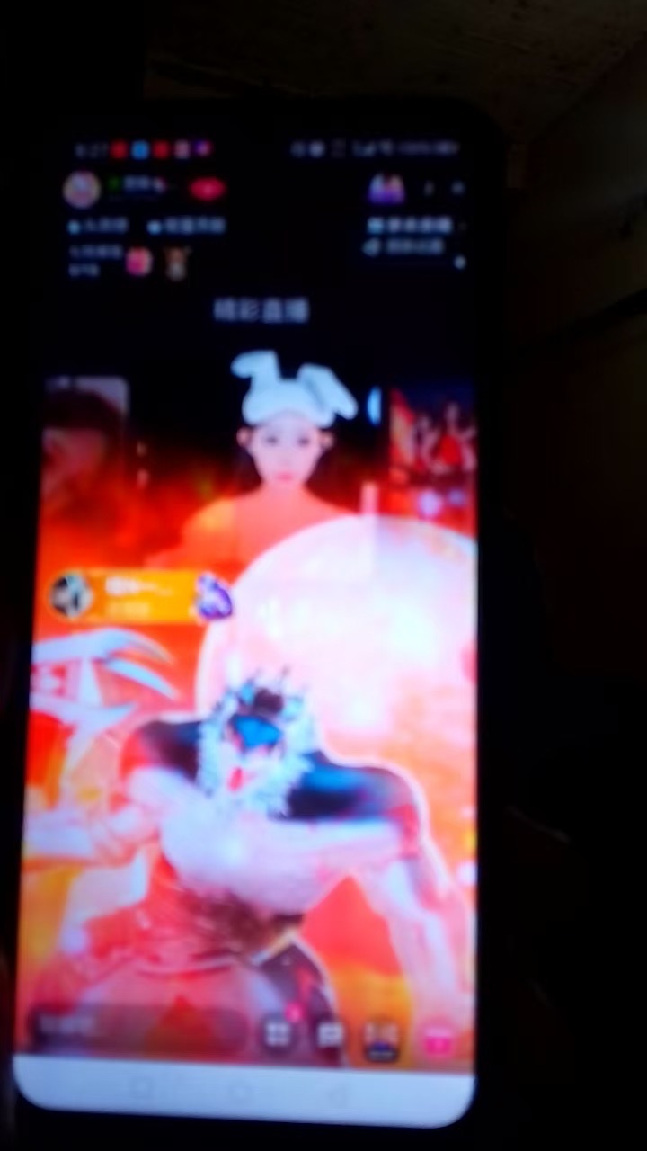 🍀艺玲🦄22休主播图片