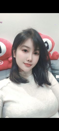 嘉然♬苏静好♬唱歌的图片