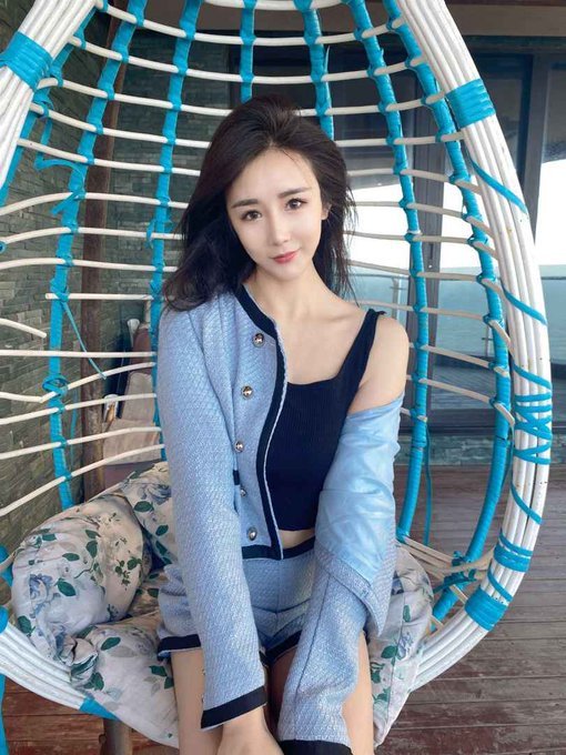 diudiu111主播图片