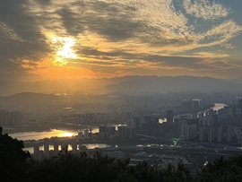 温婉不饿的图片