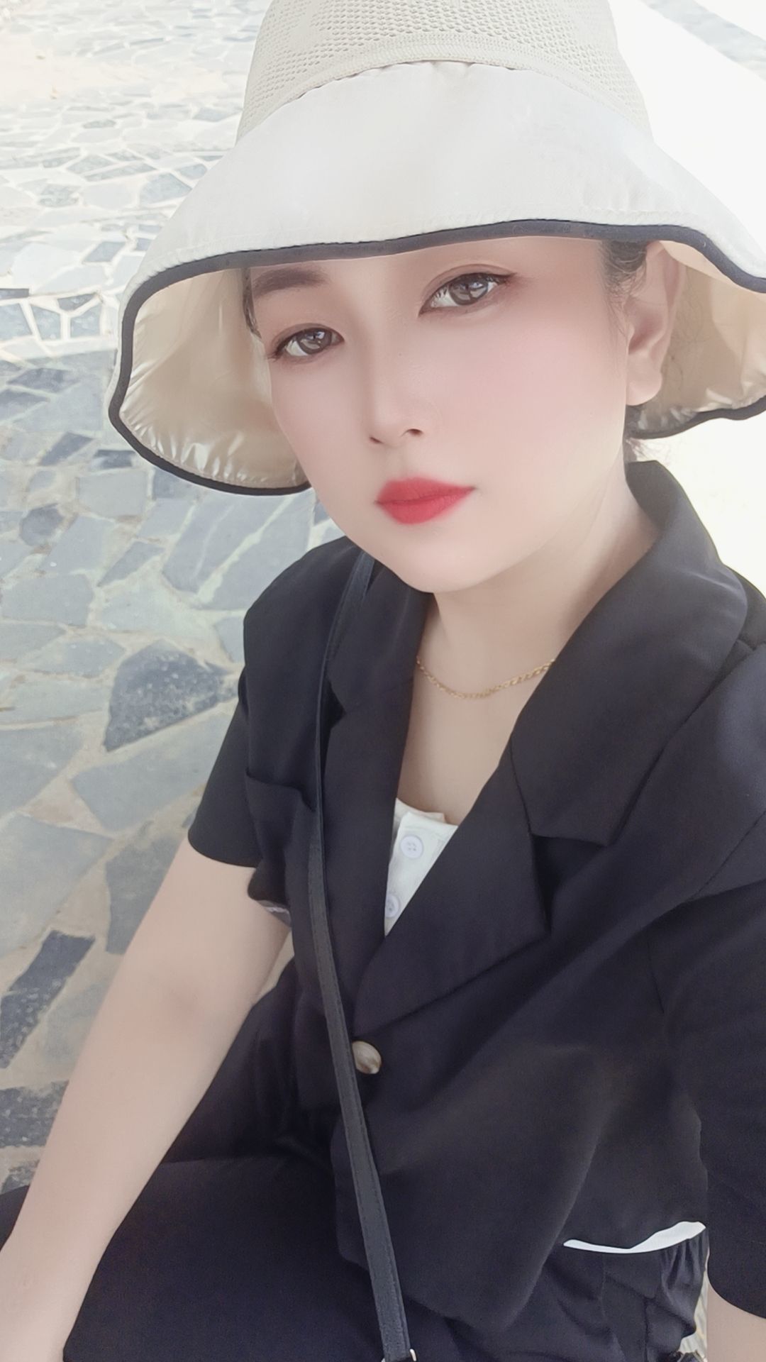 程程時來運(yùn)轉(zhuǎn)主播圖片