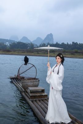 新人纯儿~求百元榜的图片