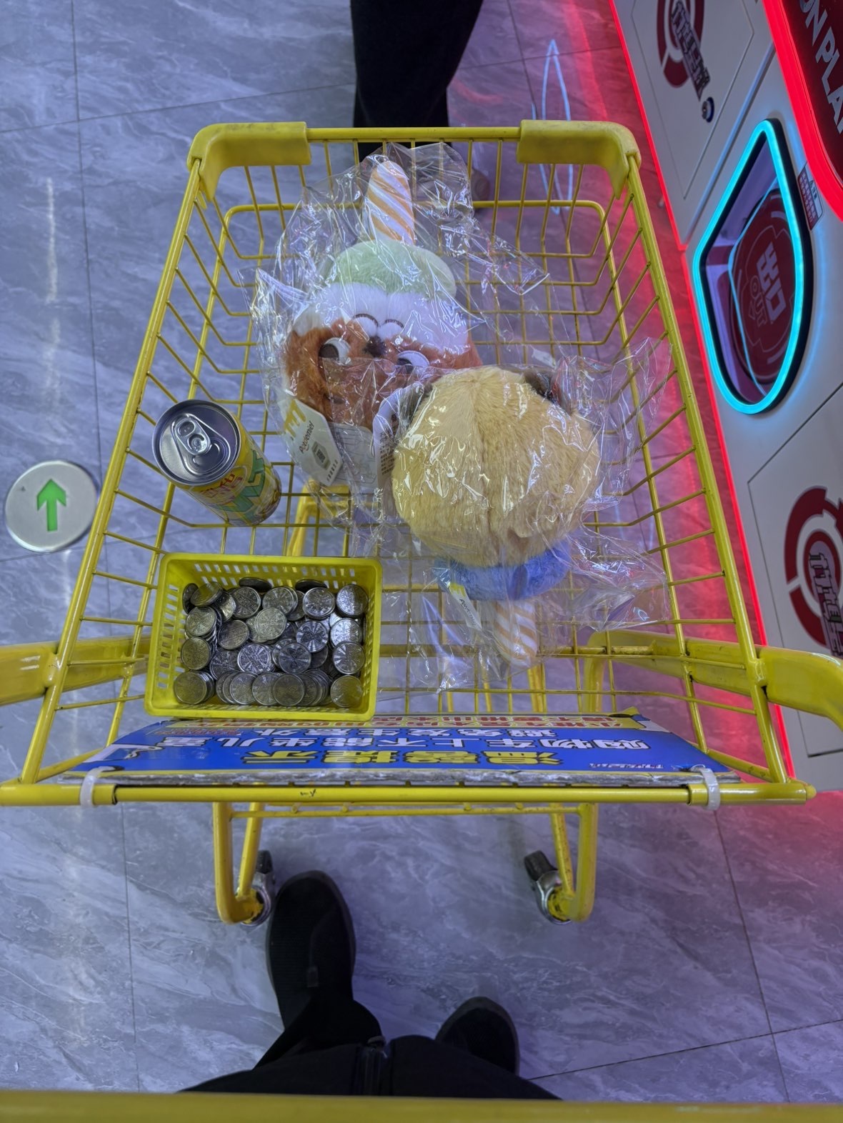 伊鸭伊鸭哟主播图片