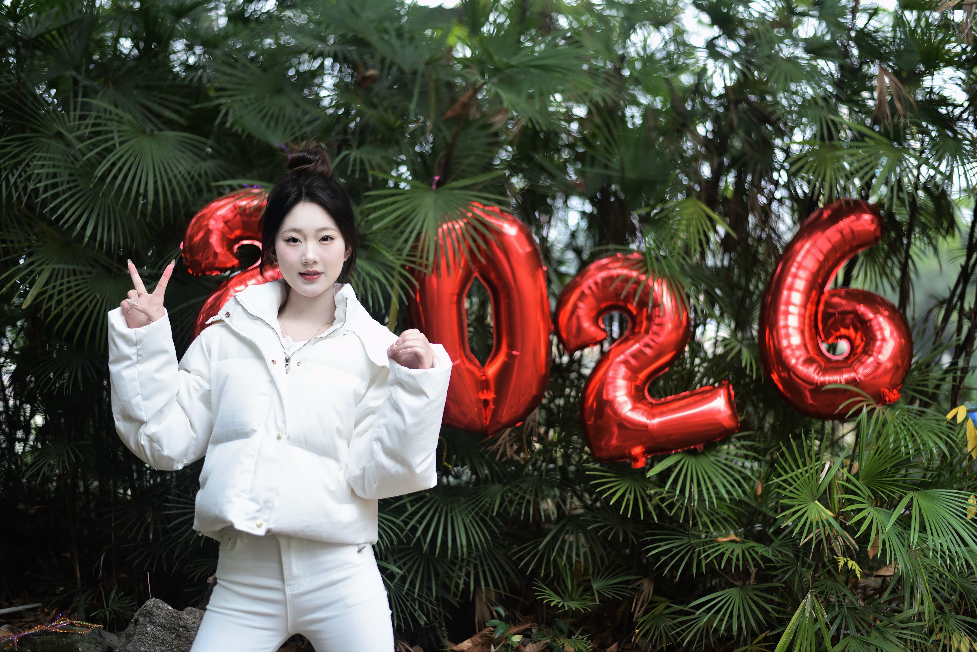 欣桐^c^主播图片